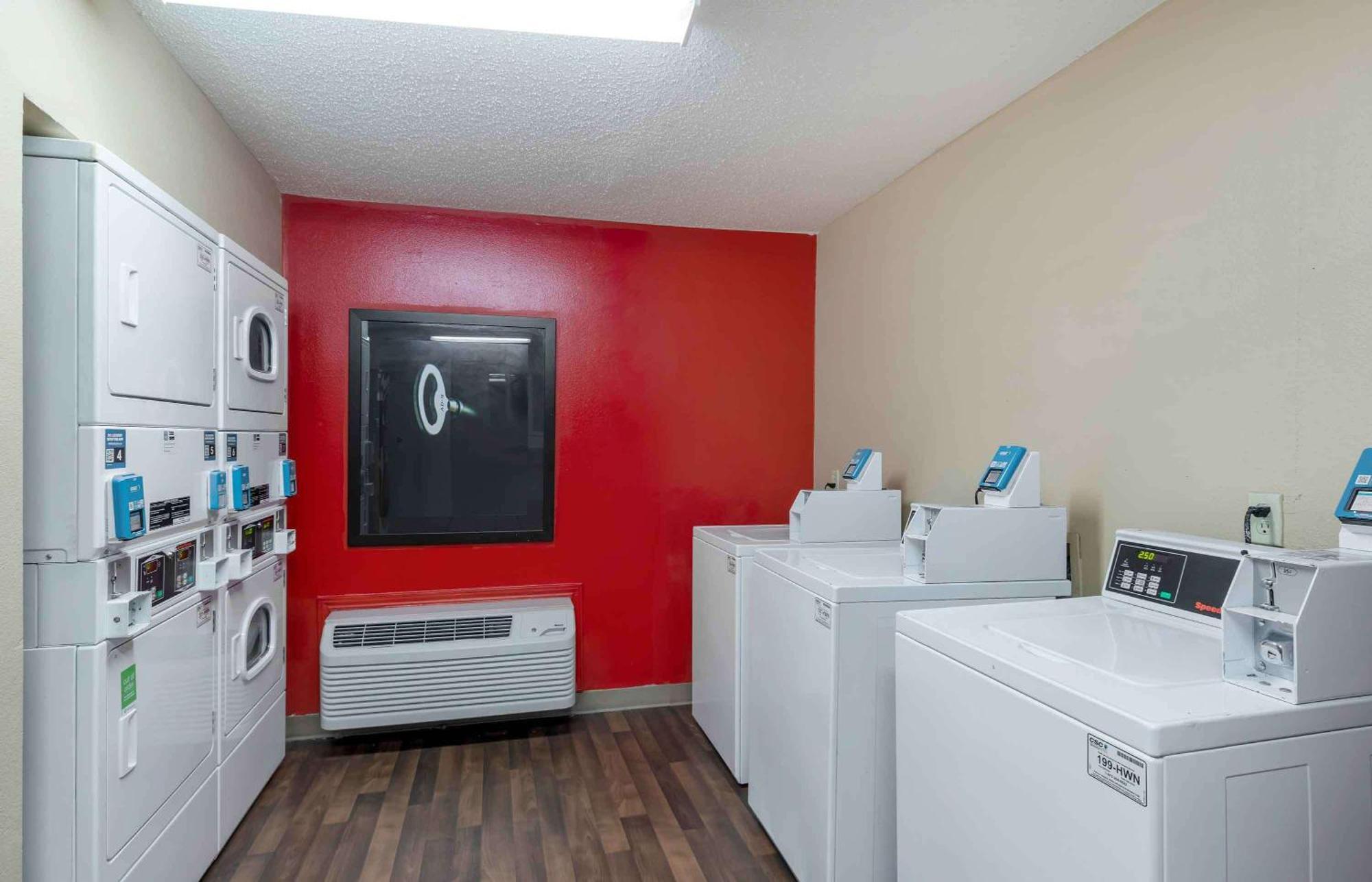 Extended Stay America Select Suites - Dallas - Farmers Branch Exteriör bild